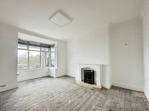 2nd Reception Room - click for photo gallery